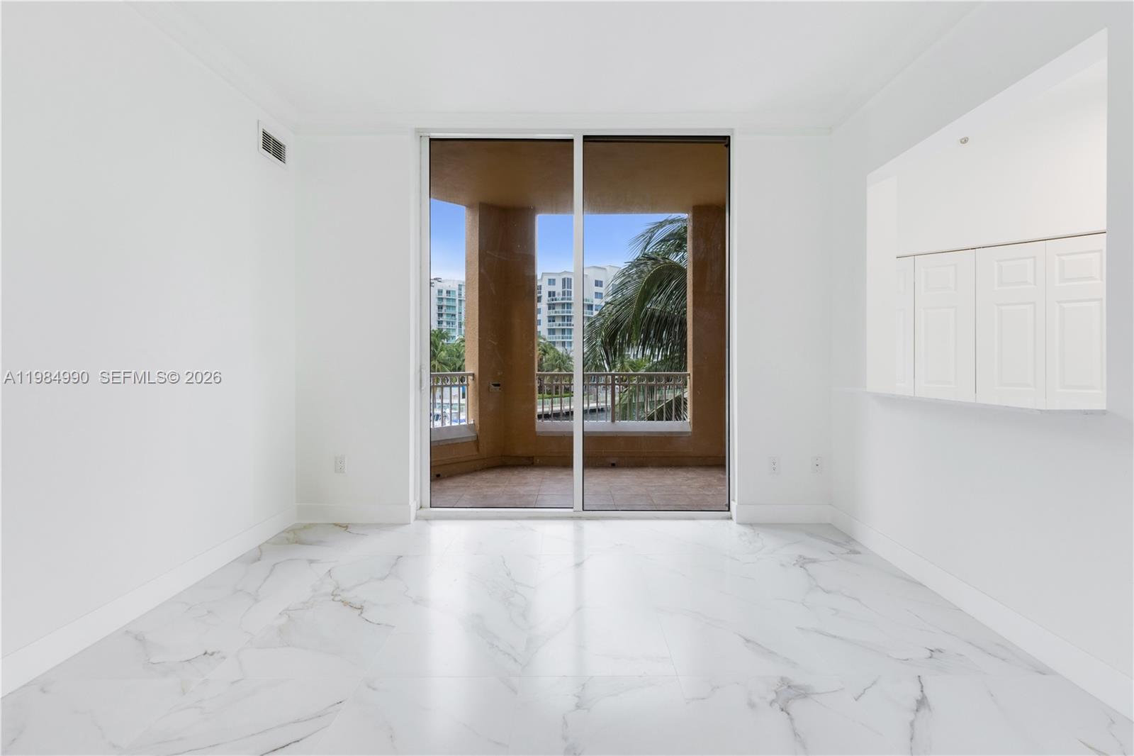 3001 NE 185th St #317, Aventura FL 33180