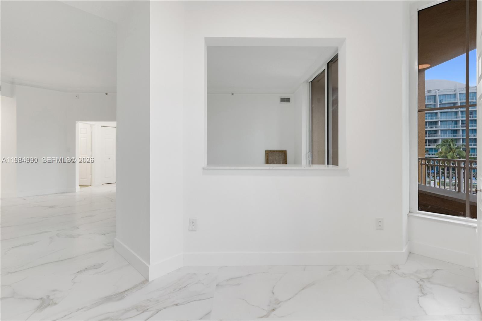 3001 NE 185th St #317, Aventura FL 33180
