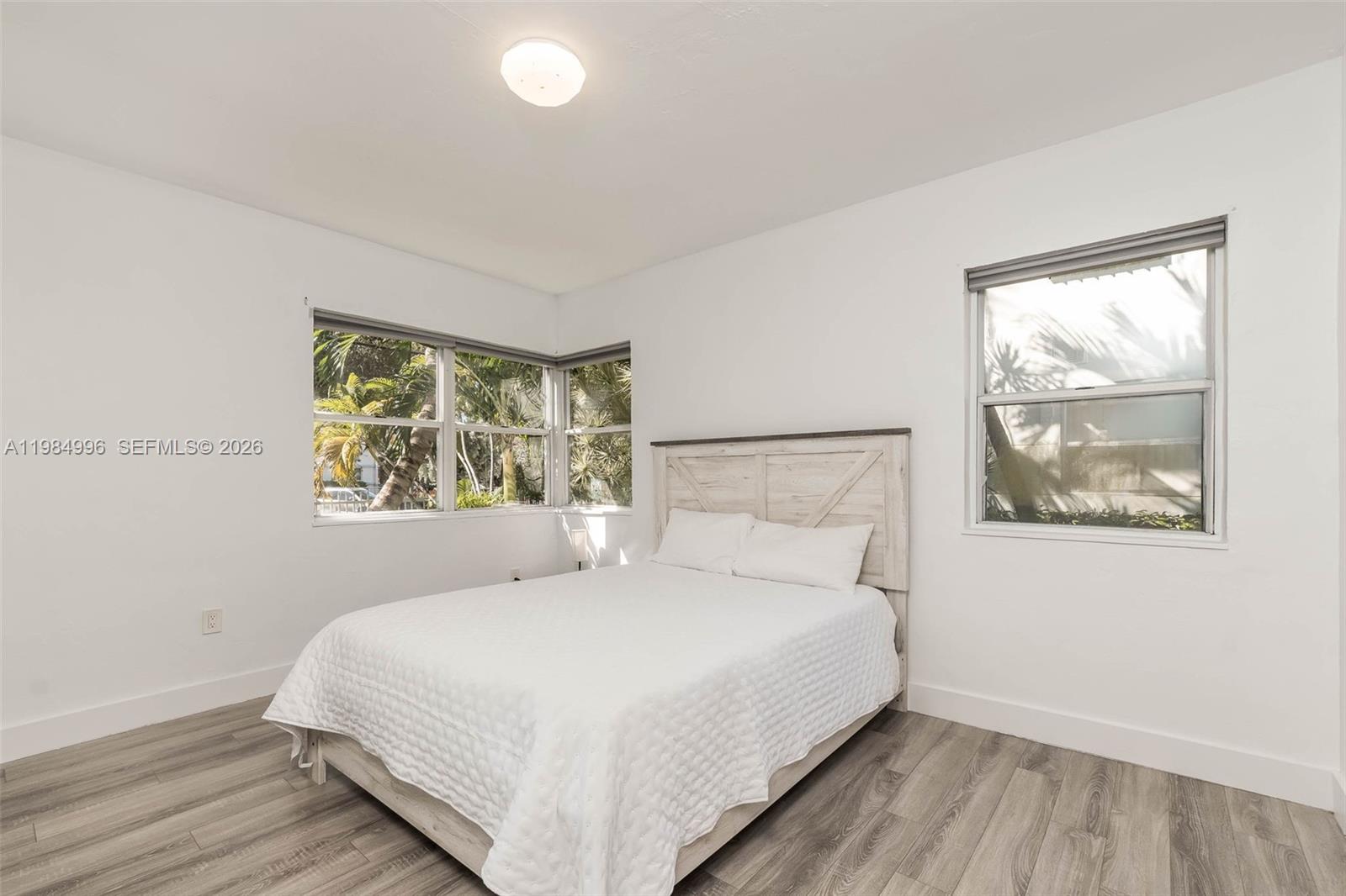 1275 Marseille Dr #35, Miami Beach FL 33141