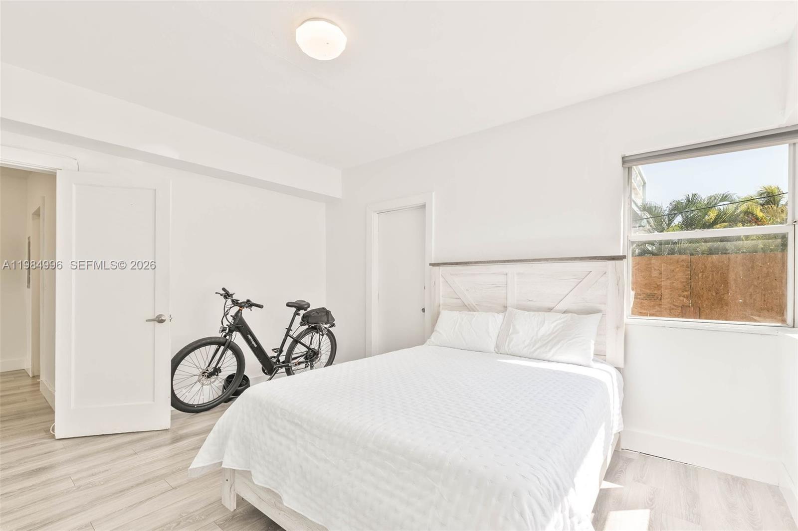 1275 Marseille Dr #35, Miami Beach FL 33141