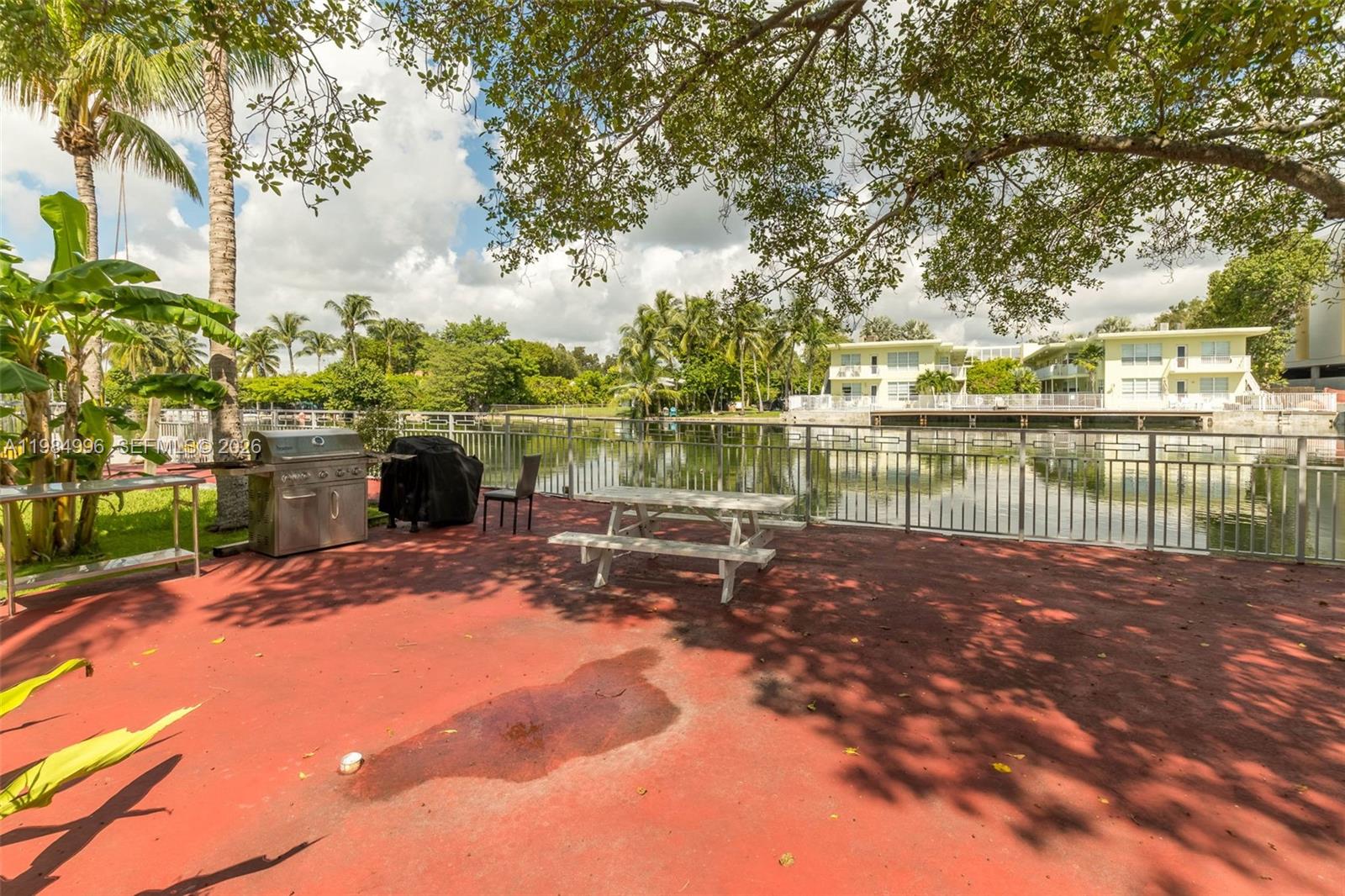 1275 Marseille Dr #35, Miami Beach FL 33141