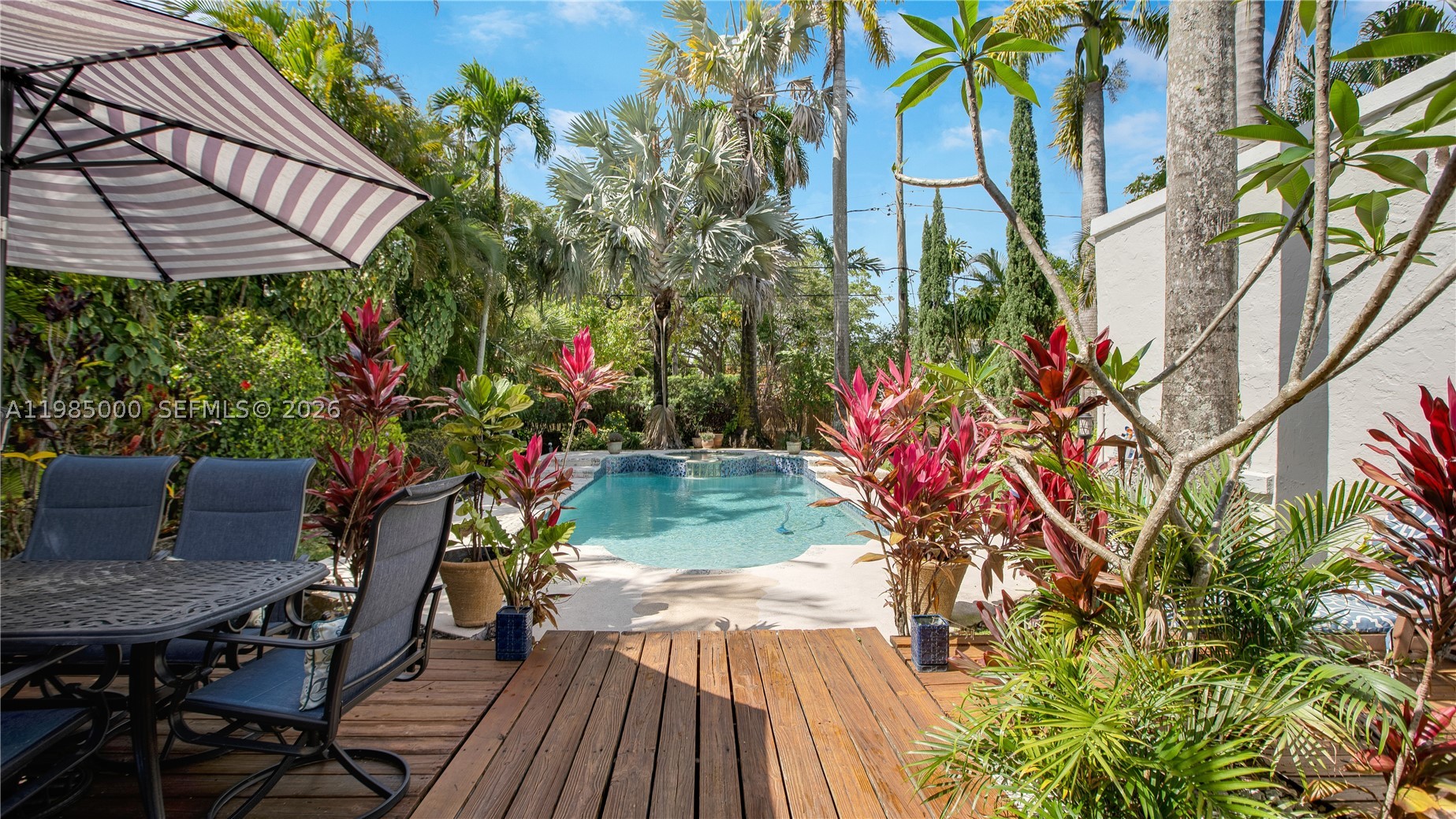 1147 Sorolla Ave, Coral Gables FL 33134