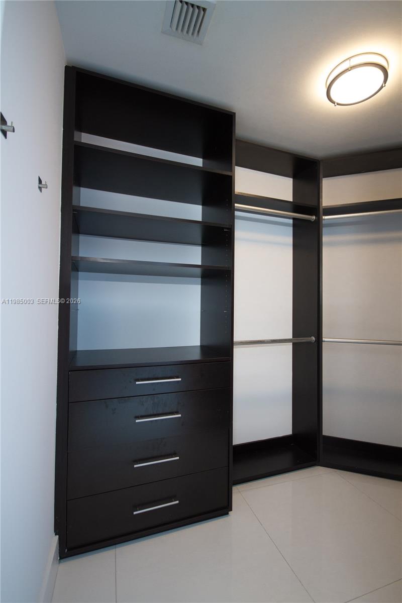 2020 N Bayshore Dr #2204, Miami FL 33137