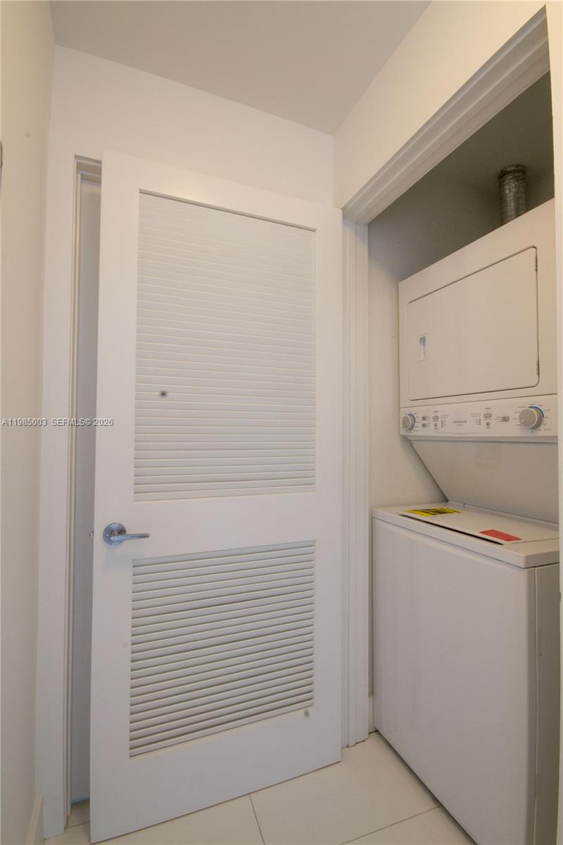 2020 N Bayshore Dr #2204, Miami FL 33137
