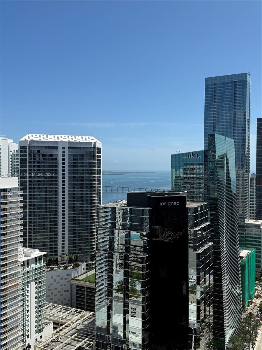 1060 Brickell Ave #4005, Miami FL 33131