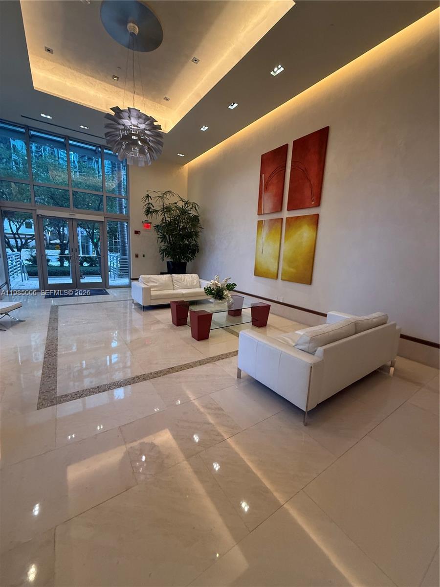 1060 Brickell Ave #4005, Miami FL 33131