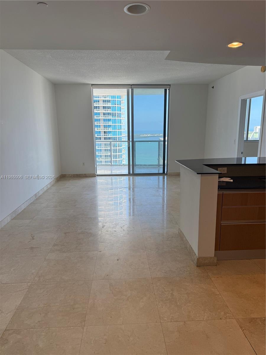 1060 Brickell Ave #4005, Miami FL 33131