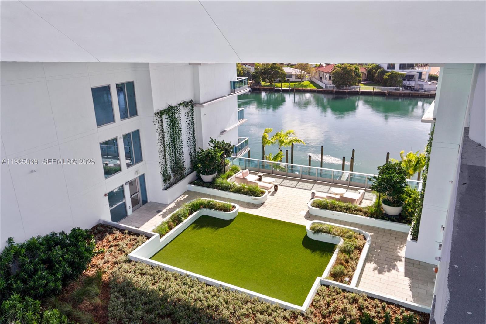 9201 E Bay Harbor Dr #604, Bay Harbor Islands FL 33154