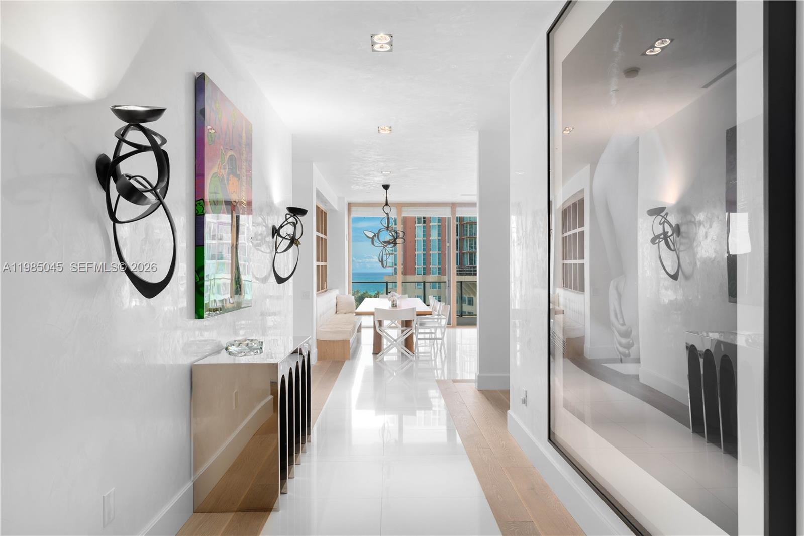 800 S Pointe Dr #901, Miami Beach FL 33139