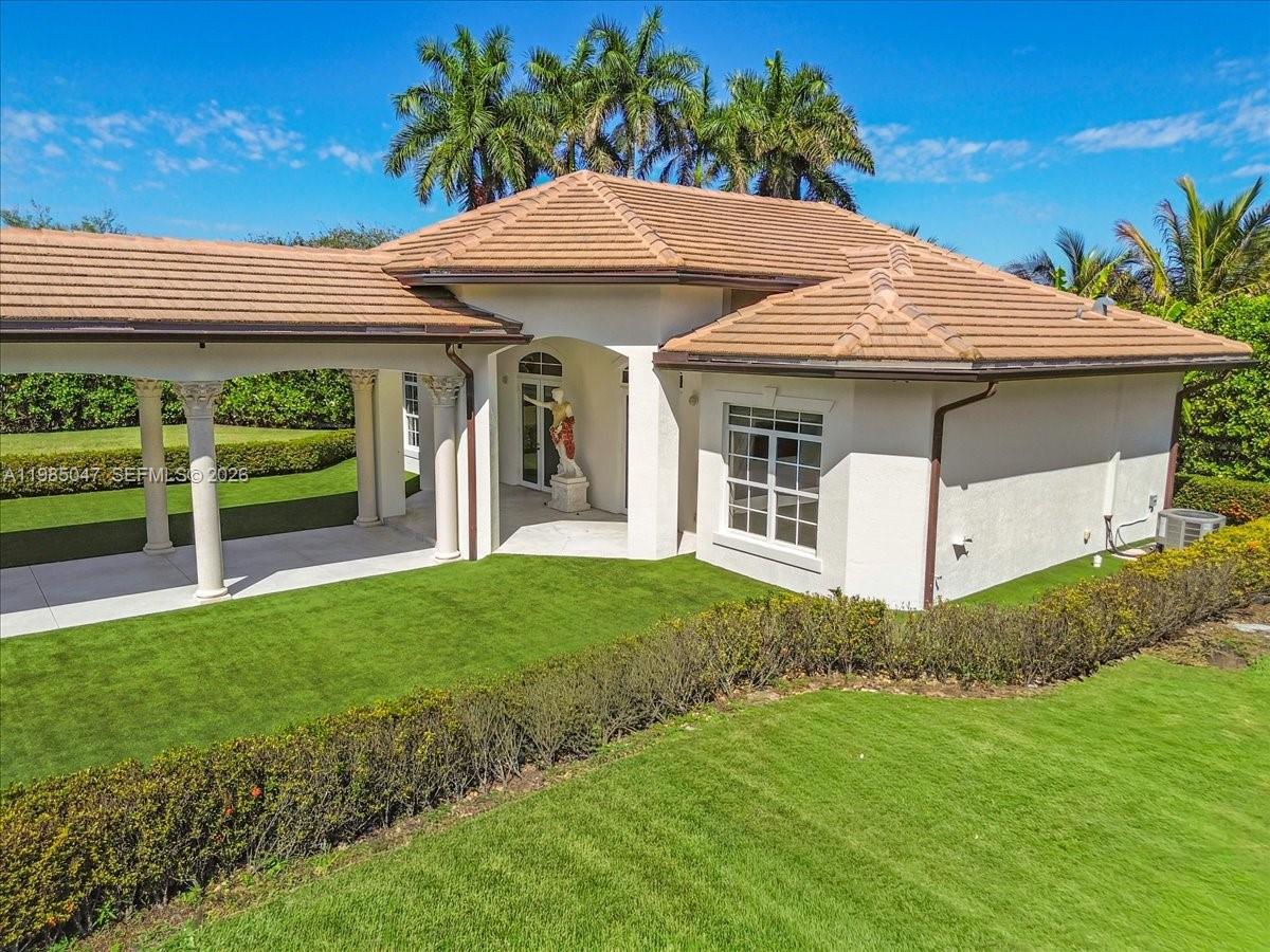 16755 Berkshire Ct, Southwest Ranches FL 33331