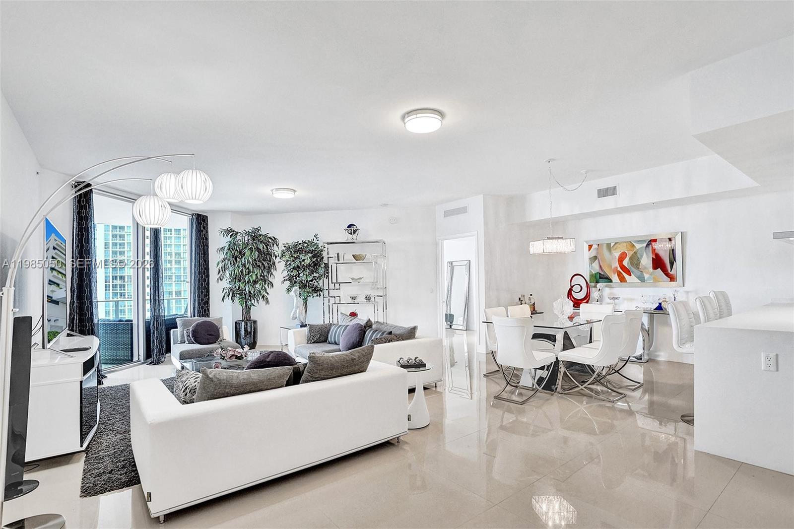 17301 Biscayne Blvd #1207, North Miami Beach FL 33160