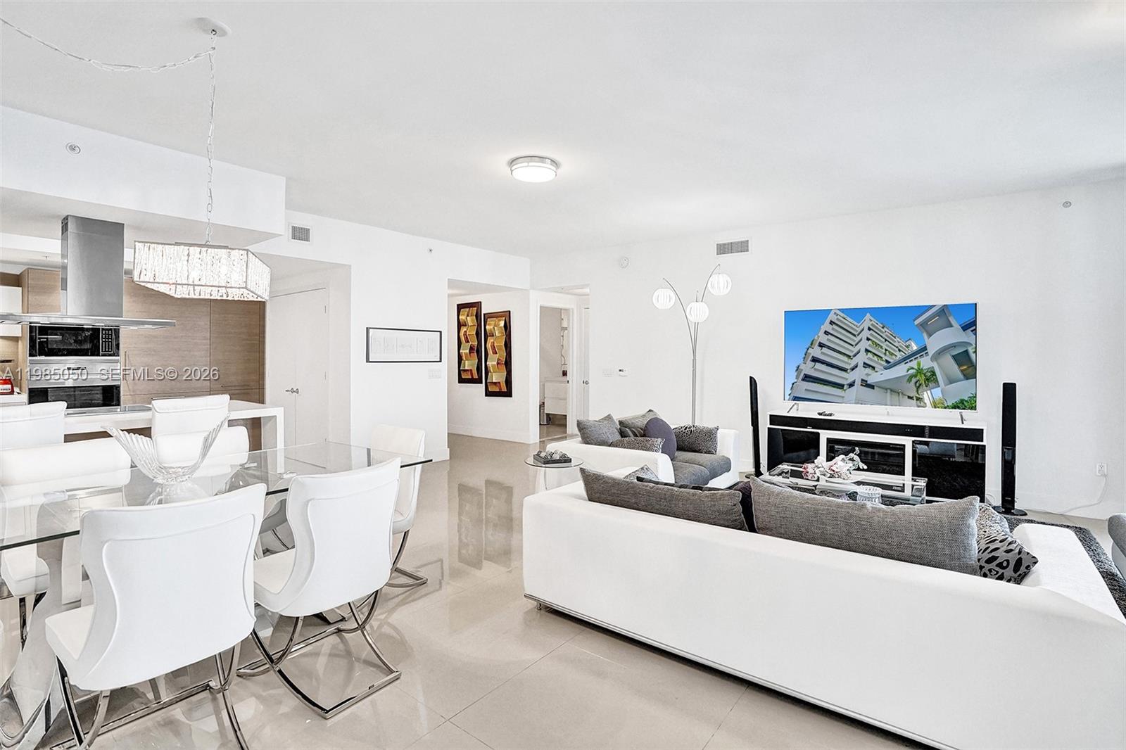 17301 Biscayne Blvd #1207, North Miami Beach FL 33160