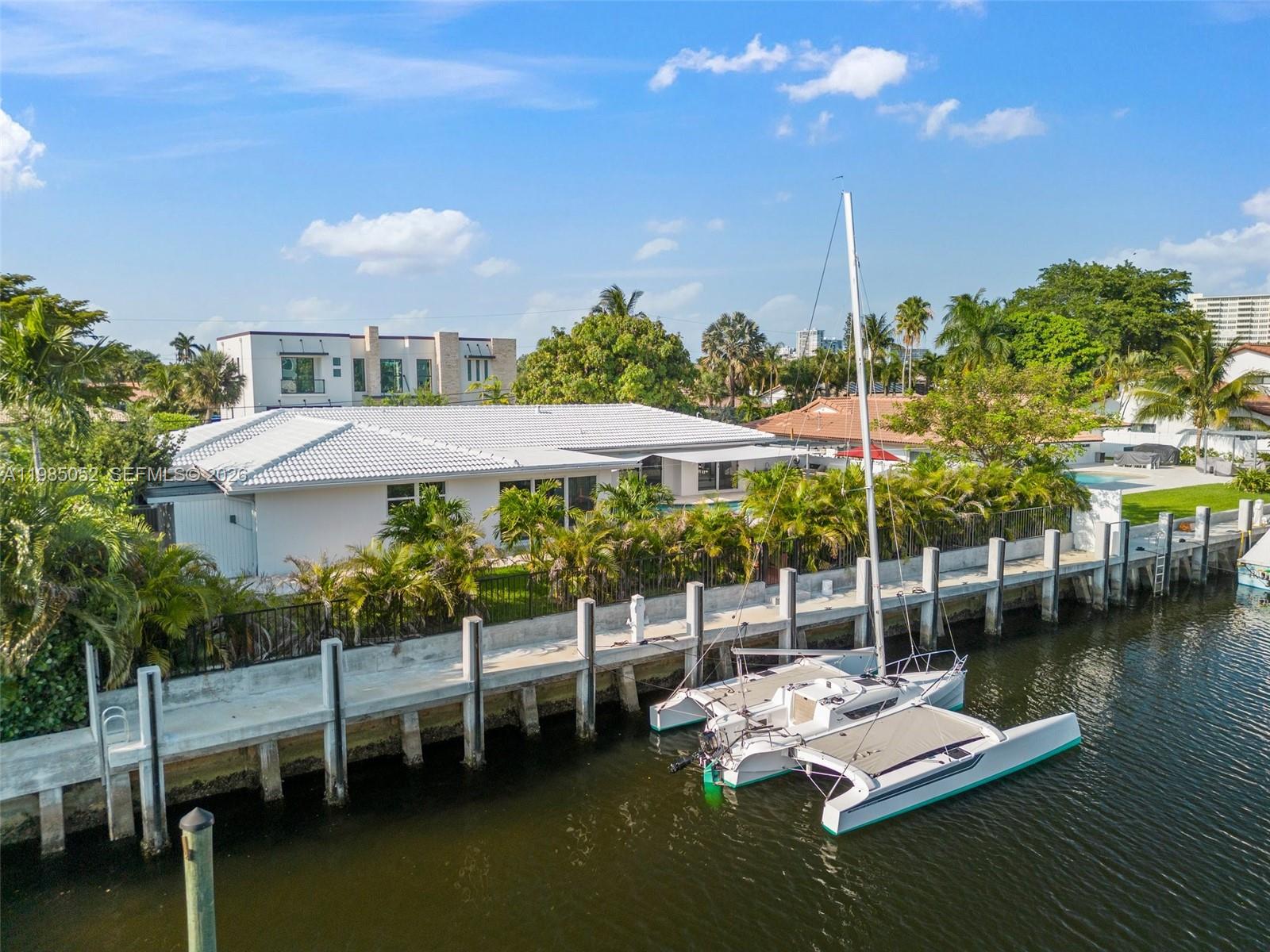 2816 NE 35th St, Fort Lauderdale FL 33306