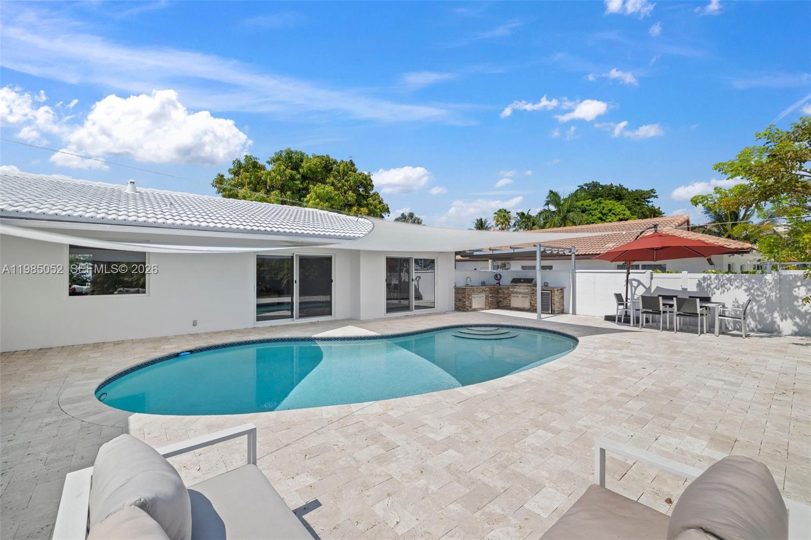 2816 NE 35th St, Fort Lauderdale FL 33306