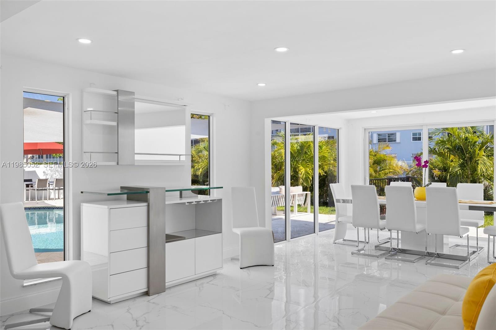 2816 NE 35th St, Fort Lauderdale FL 33306