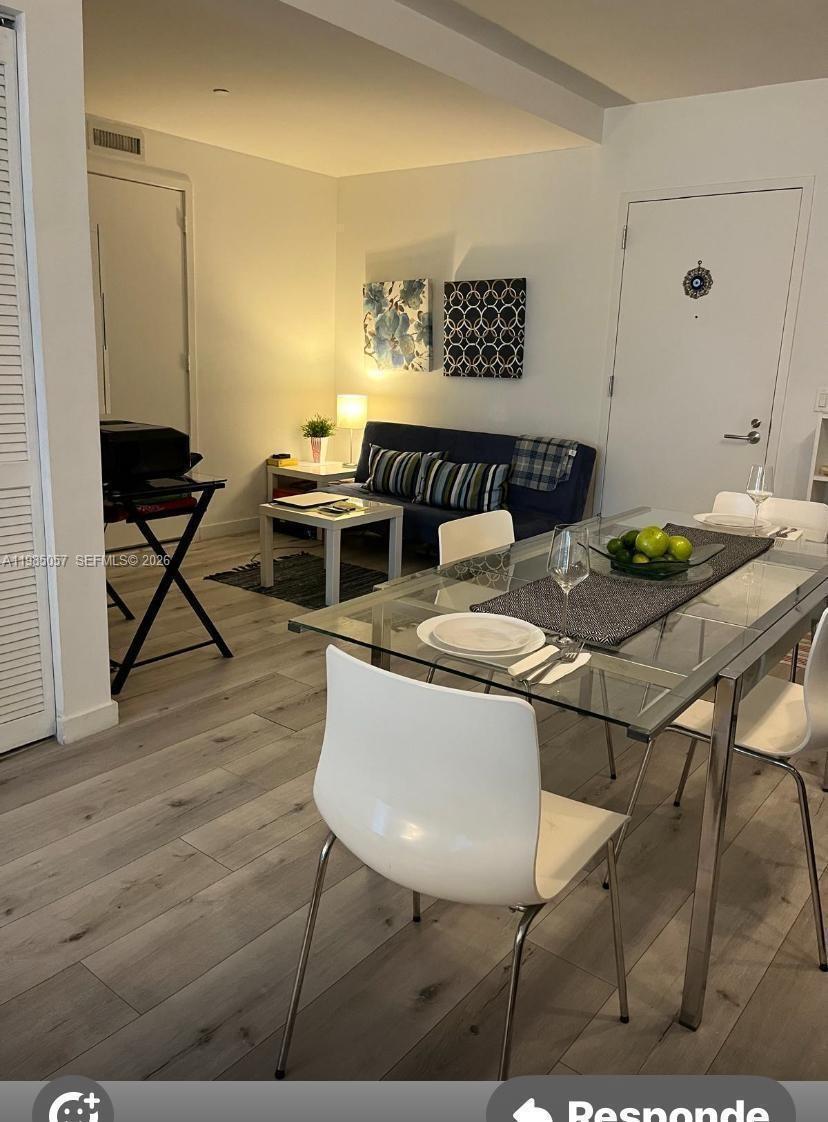 31 SE 6th St #804, Miami FL 33131
