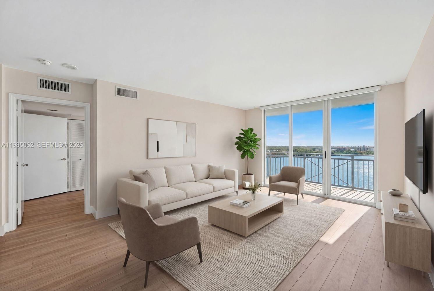 90 Alton Rd #1810, Miami Beach FL 33139