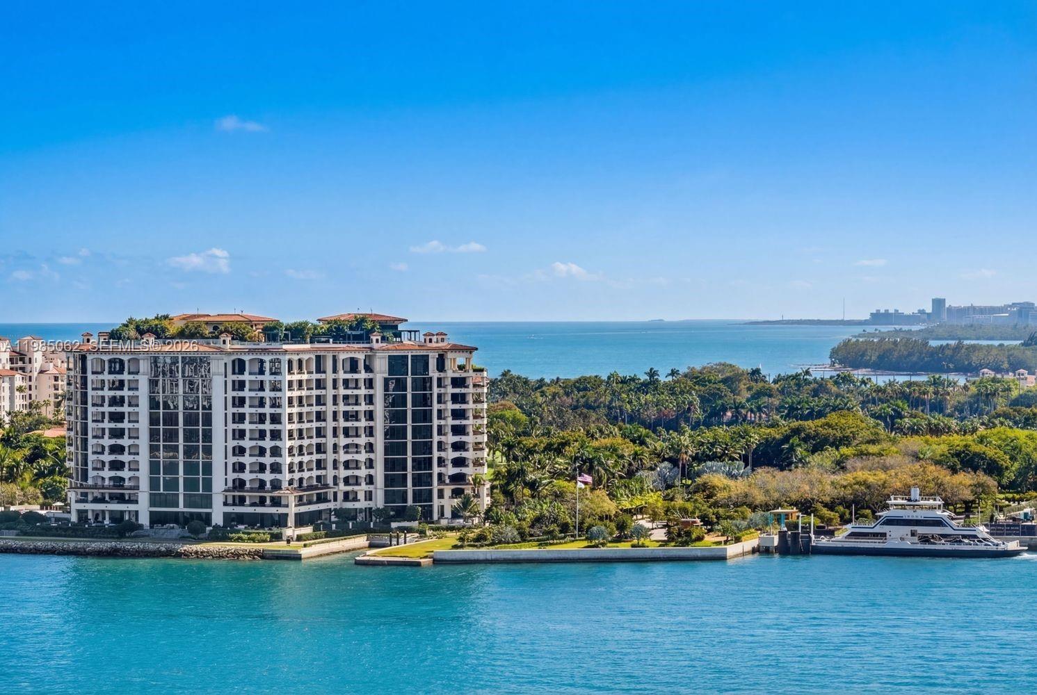 90 Alton Rd #1810, Miami Beach FL 33139