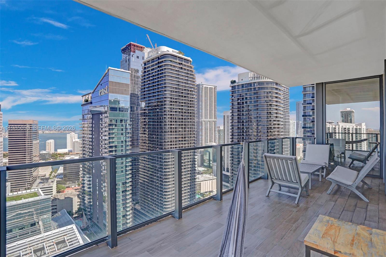 88 SW 7th St #3511, Miami FL 33130