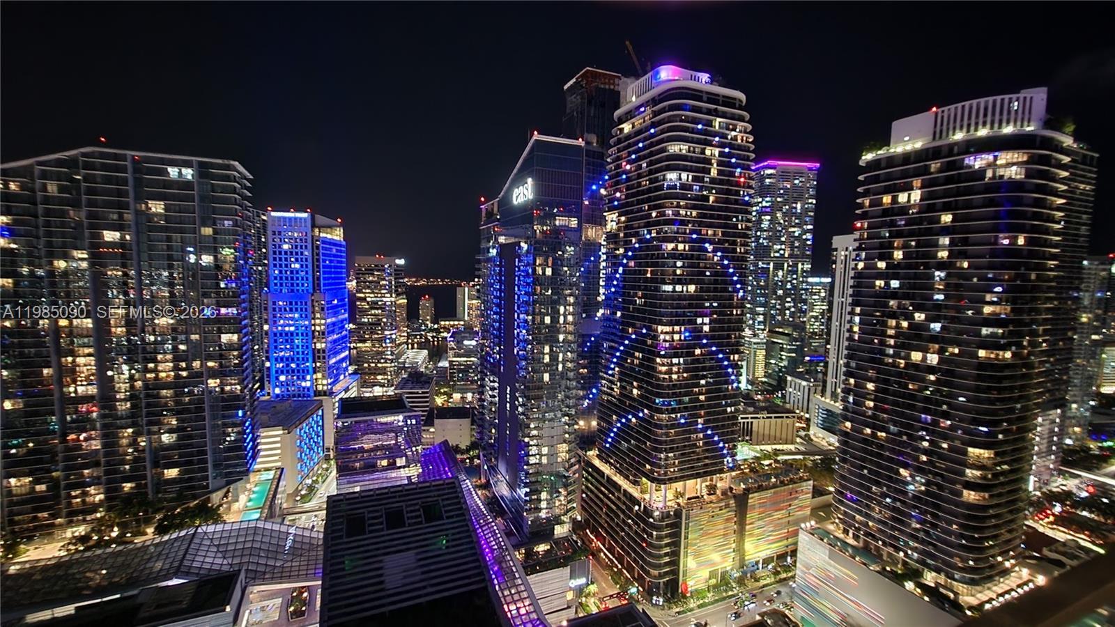 88 SW 7th St #3511, Miami FL 33130