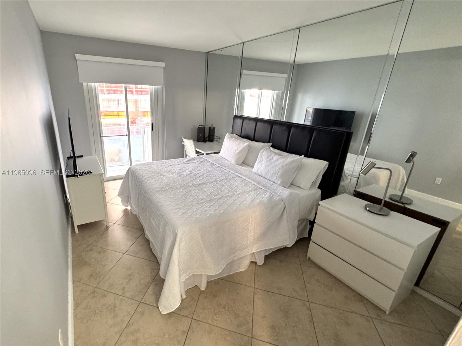 9195 Collins Ave #PH4, Surfside FL 33154