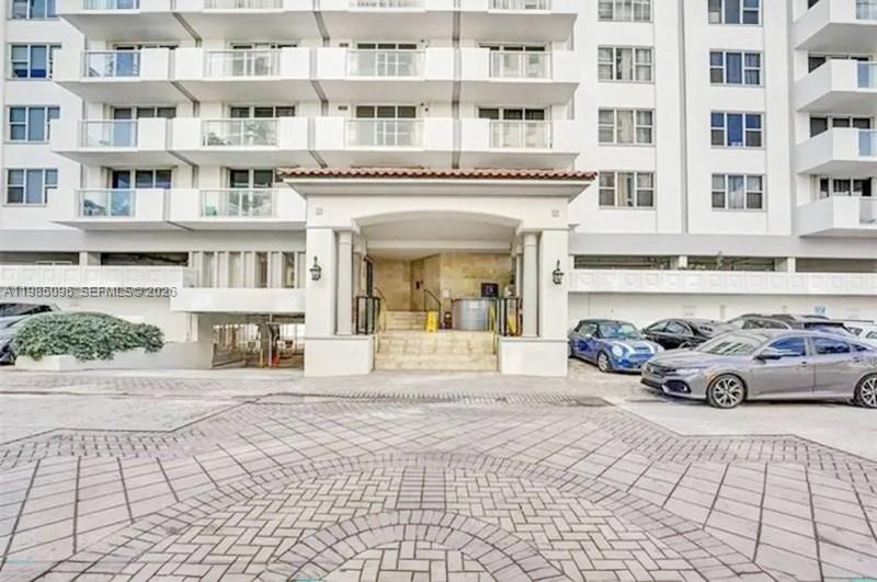 9195 Collins Ave #PH4, Surfside FL 33154