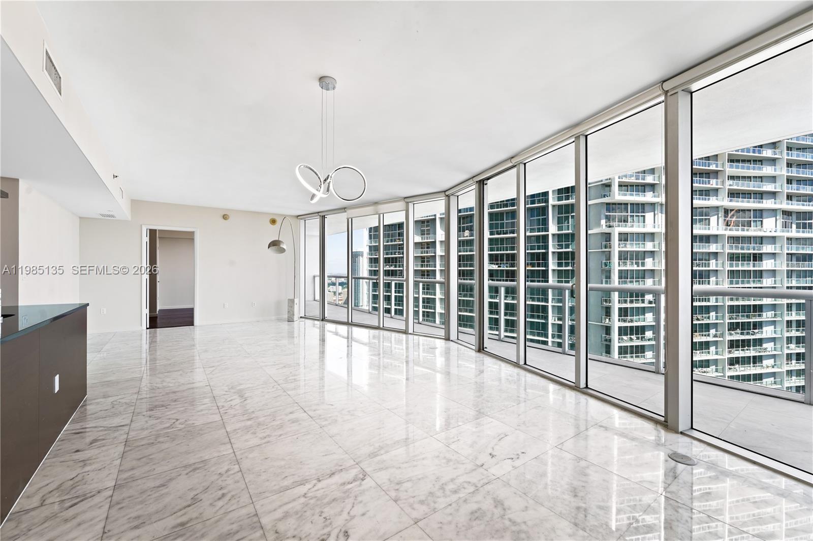 495 Brickell Ave #3904, Miami FL 33131