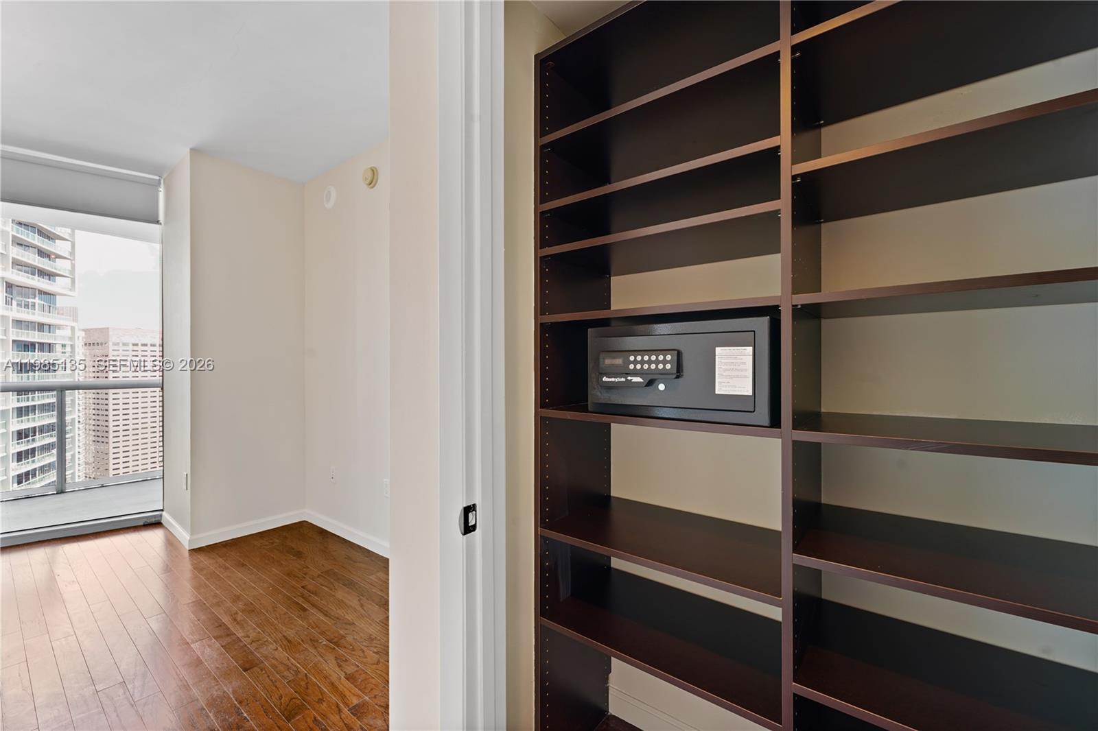 495 Brickell Ave #3904, Miami FL 33131