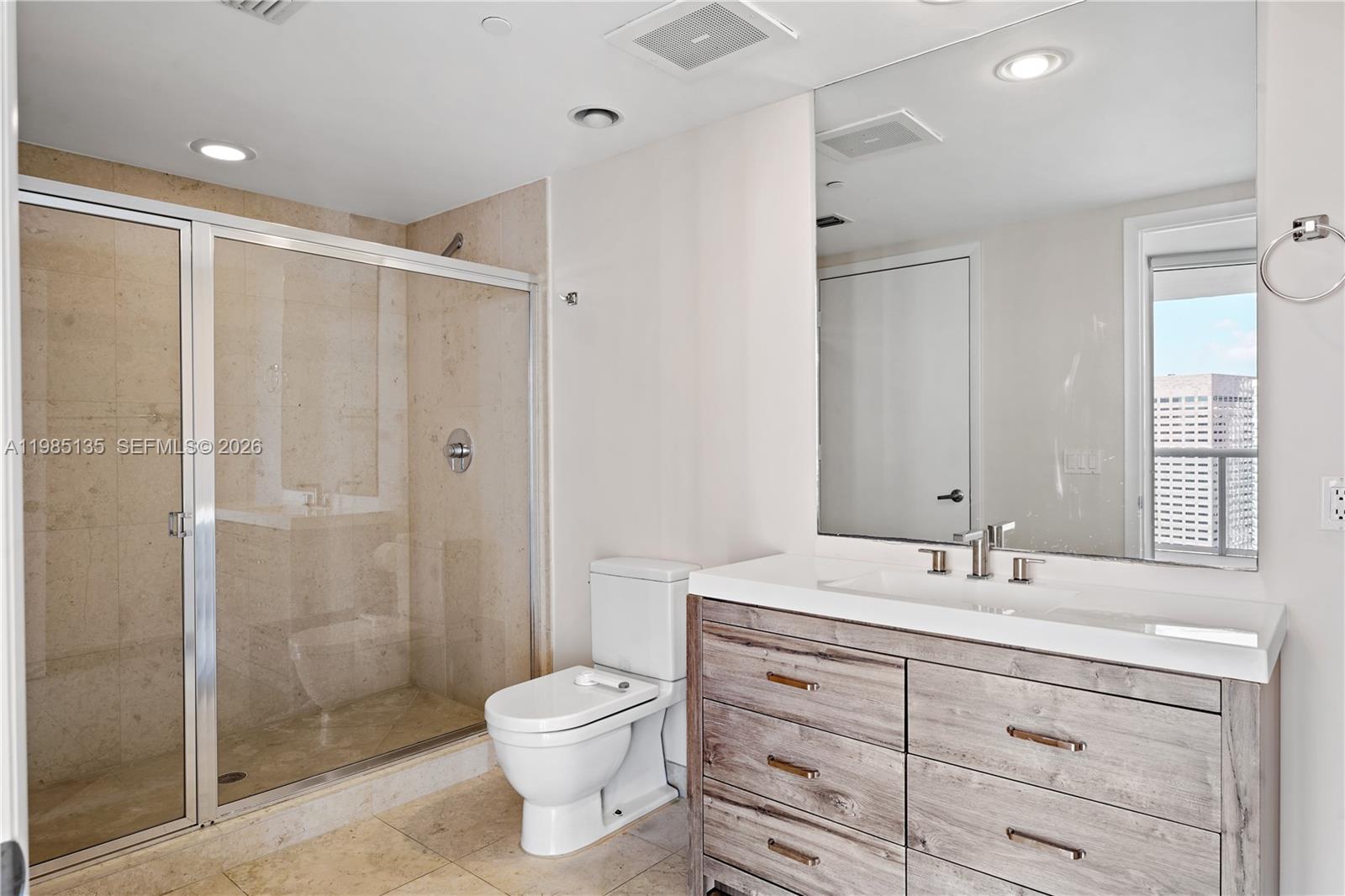 495 Brickell Ave #3904, Miami FL 33131