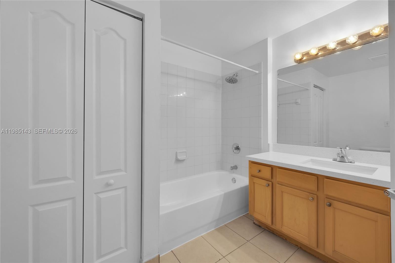 6001 SW 70 Street #208, South Miami FL 33143
