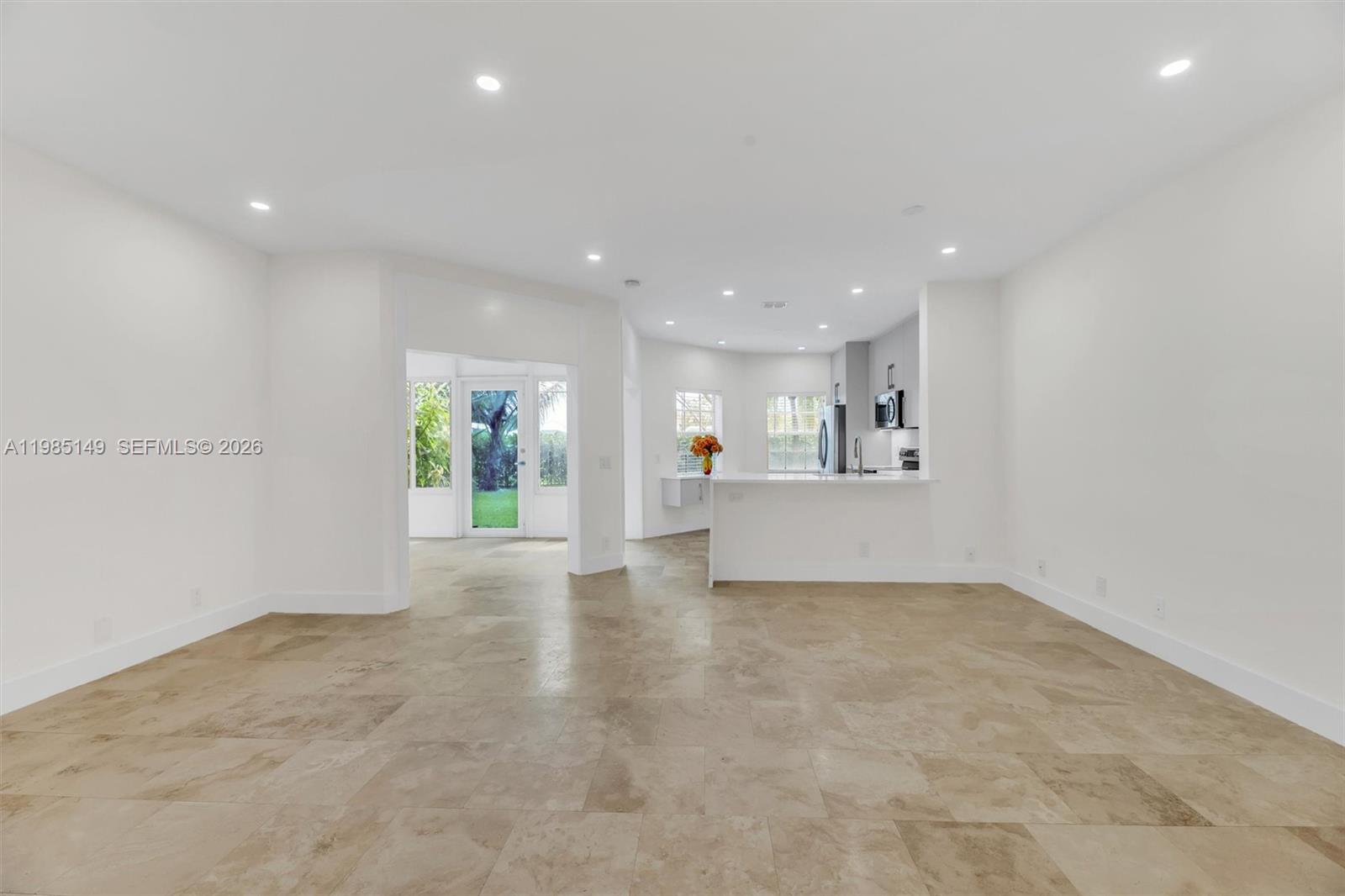 6538 Via Regina #9, Boca Raton FL 33433