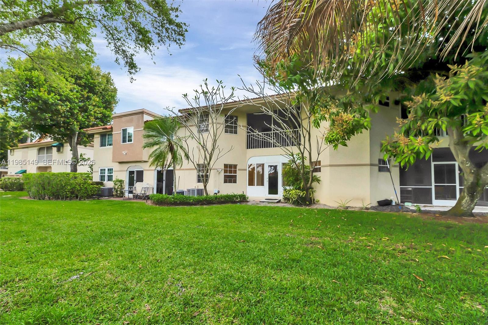 6538 Via Regina #9, Boca Raton FL 33433
