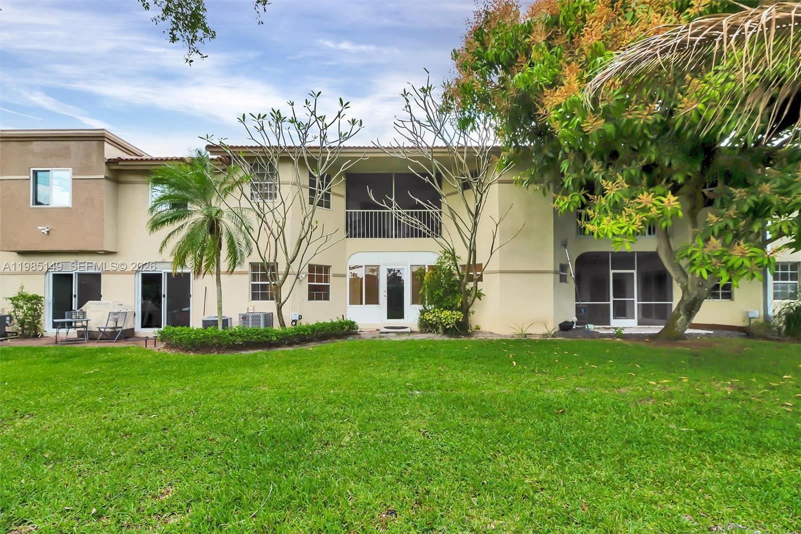 6538 Via Regina #9, Boca Raton FL 33433