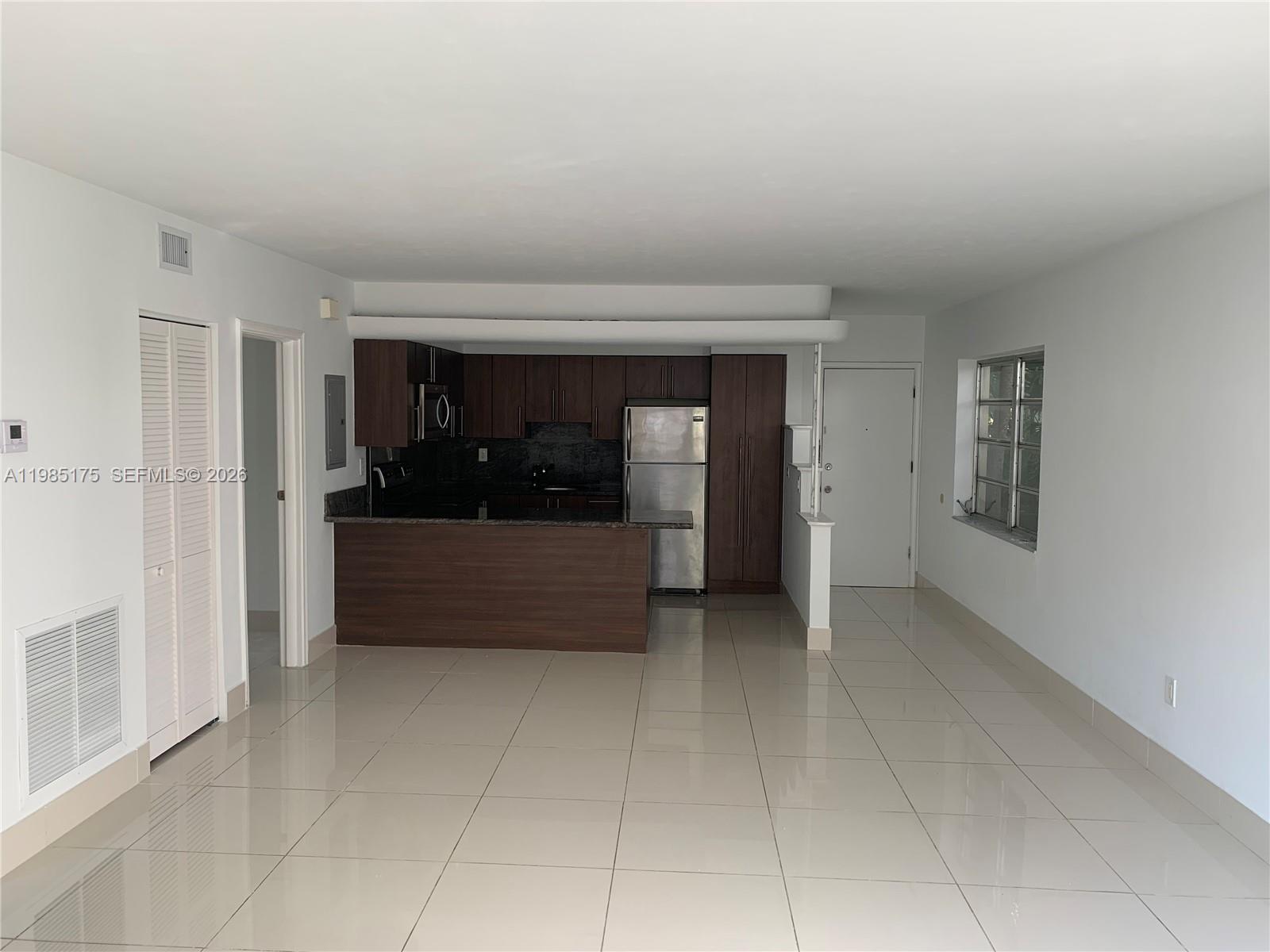 315 MAJORCA AV #1, Coral Gables FL 33134