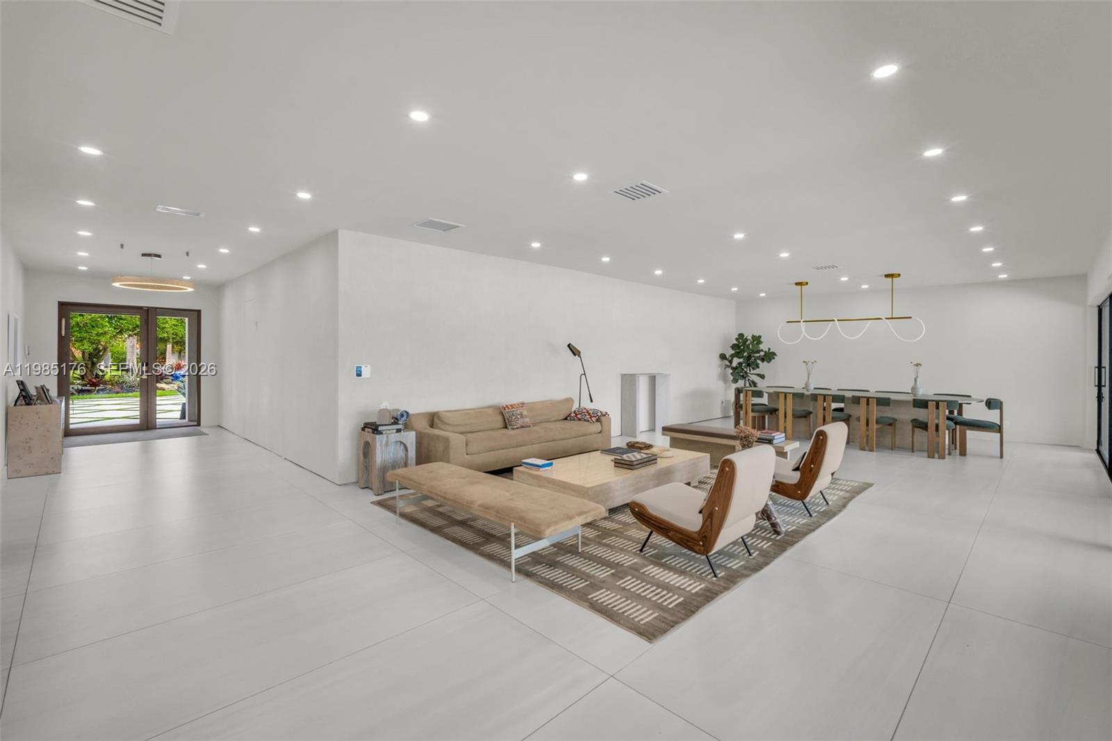 4430 Casper Ct, Hollywood FL 33021