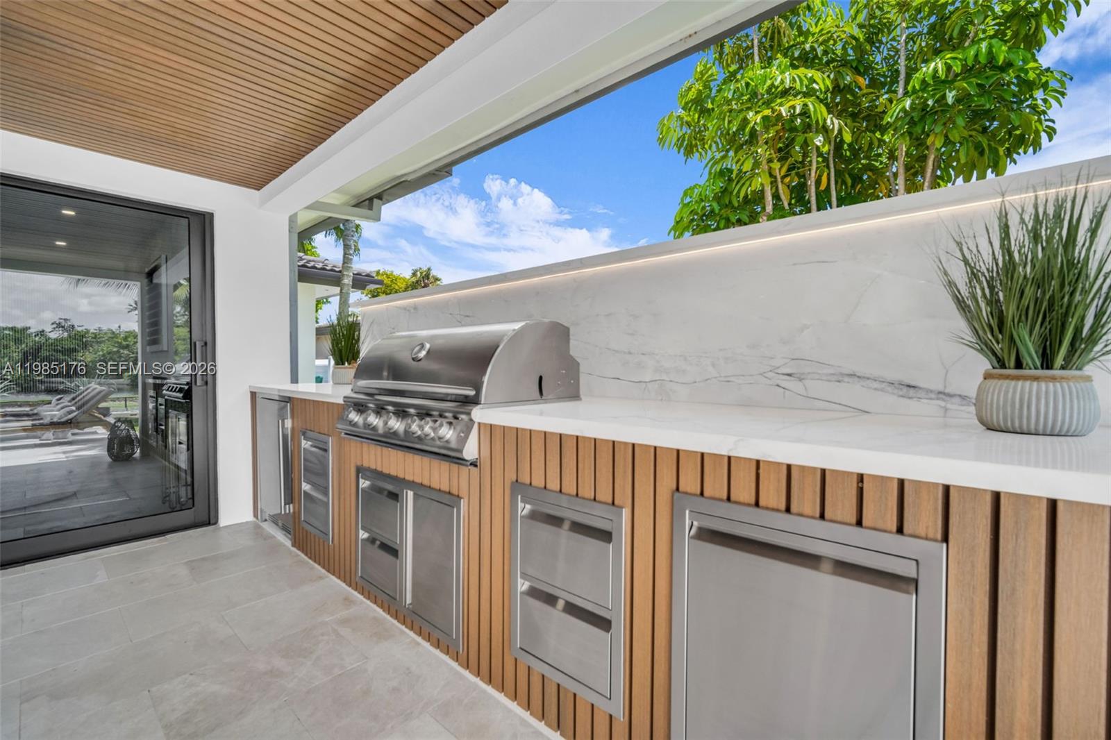 4430 Casper Ct, Hollywood FL 33021
