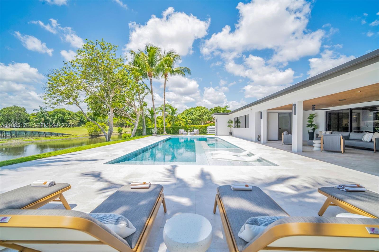 4430 Casper Ct, Hollywood FL 33021