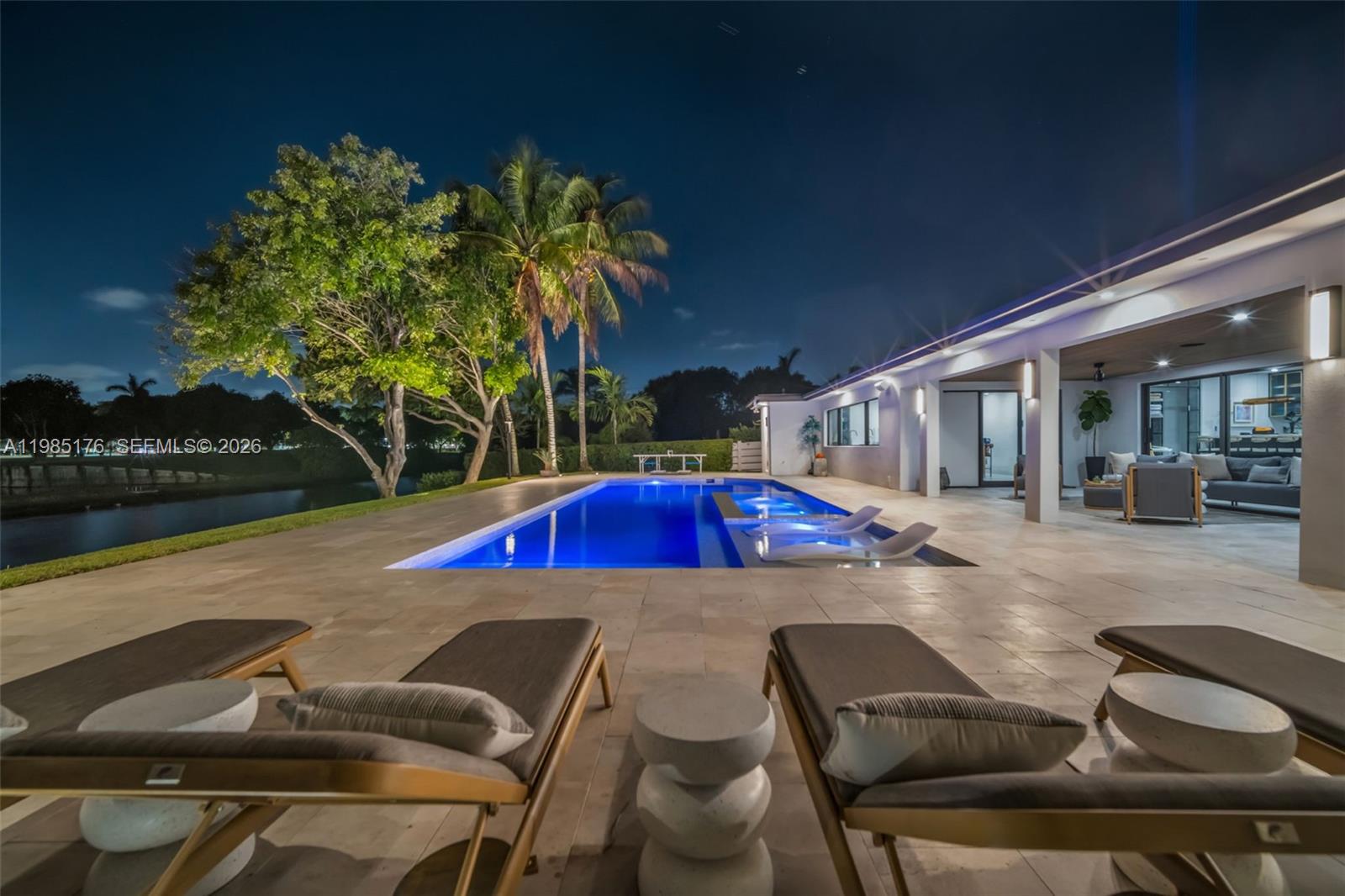 4430 Casper Ct, Hollywood FL 33021
