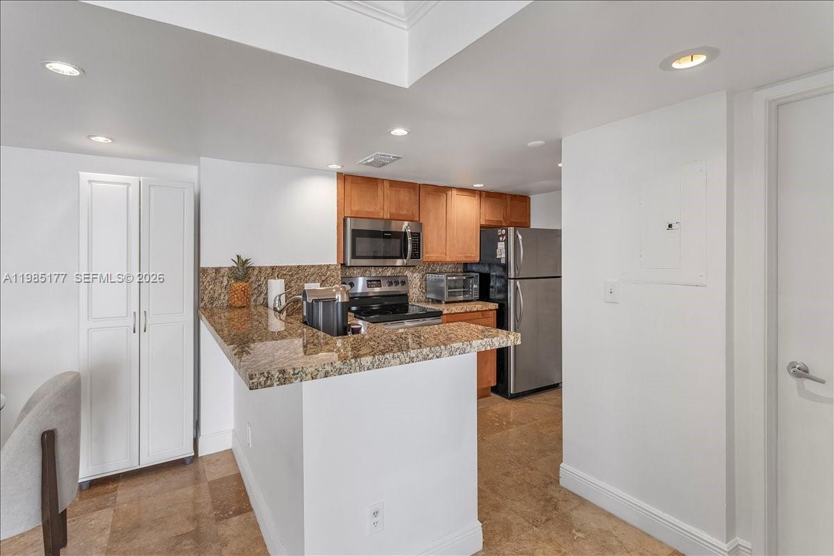 770 Claughton Island Dr #1614, Miami FL 33131