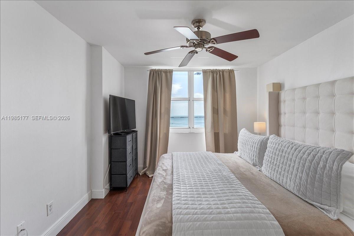 770 Claughton Island Dr #1614, Miami FL 33131
