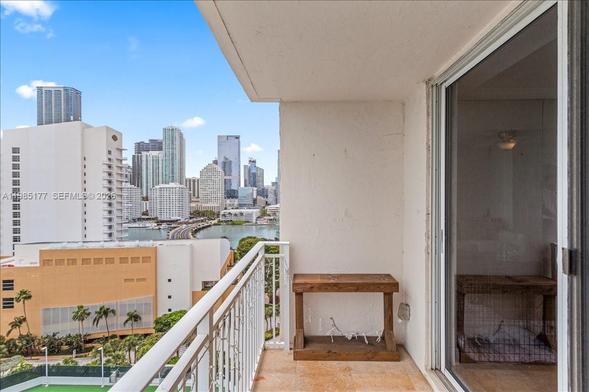 770 Claughton Island Dr #1614, Miami FL 33131