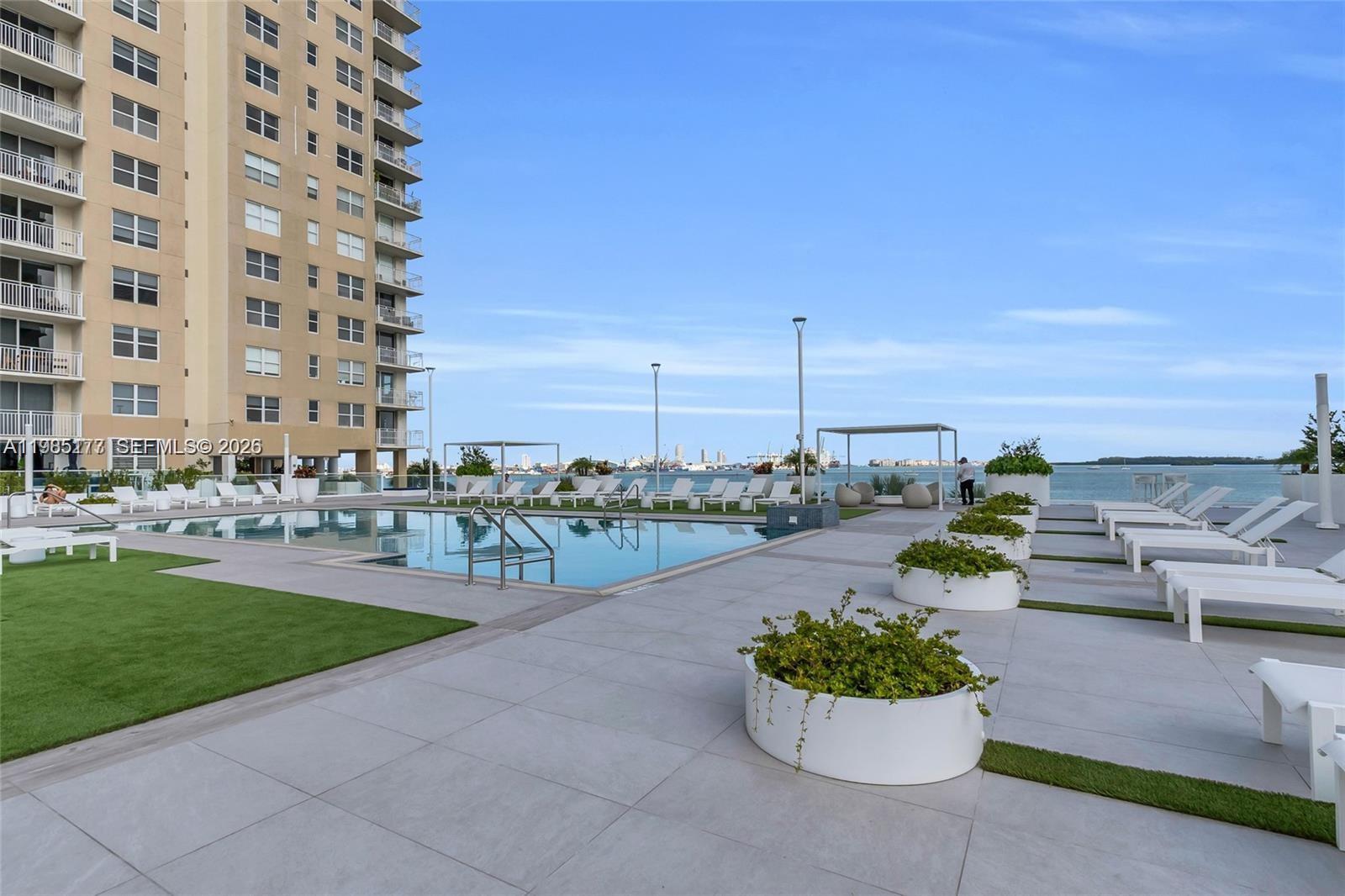 770 Claughton Island Dr #1614, Miami FL 33131
