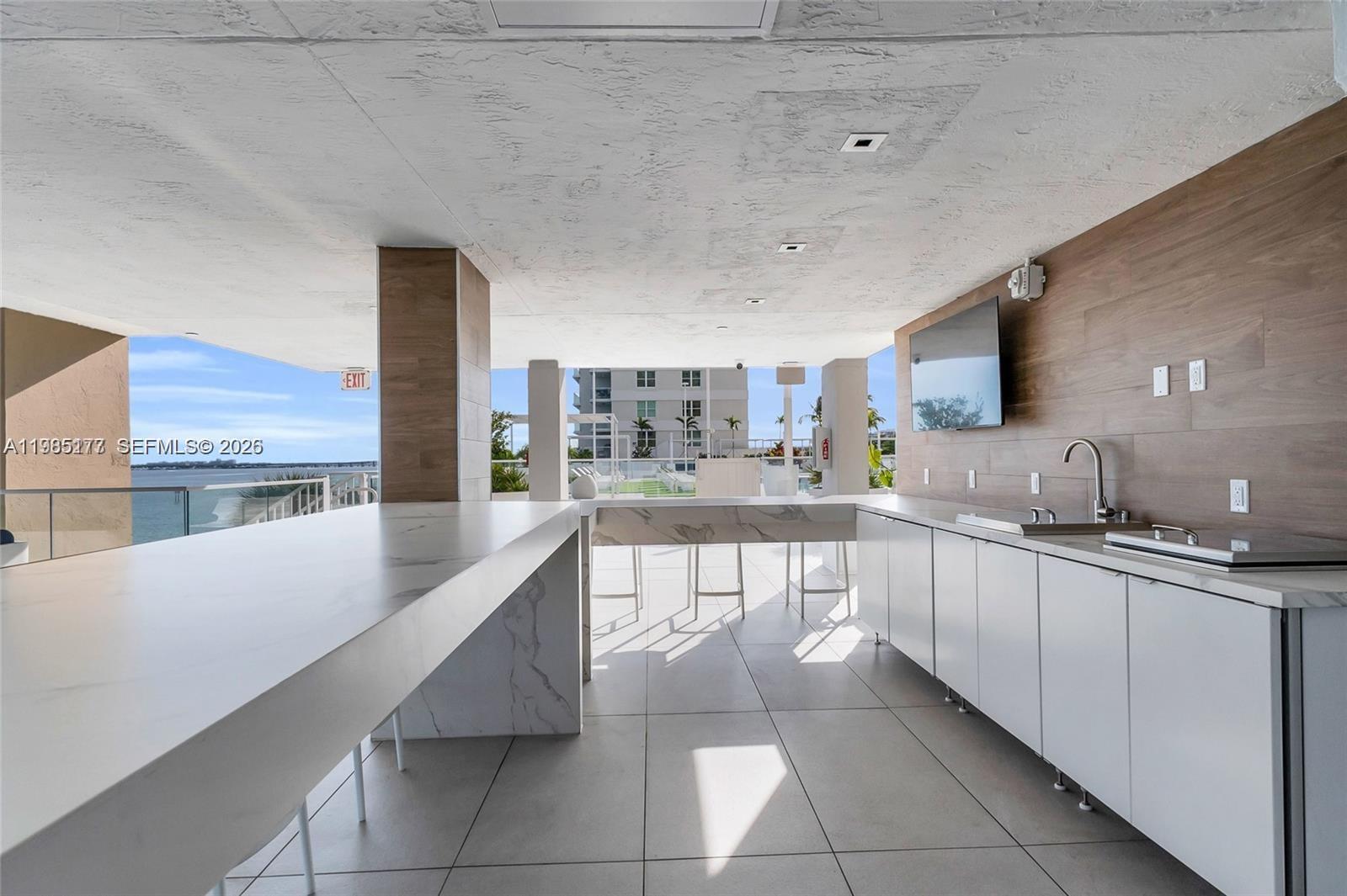 770 Claughton Island Dr #1614, Miami FL 33131