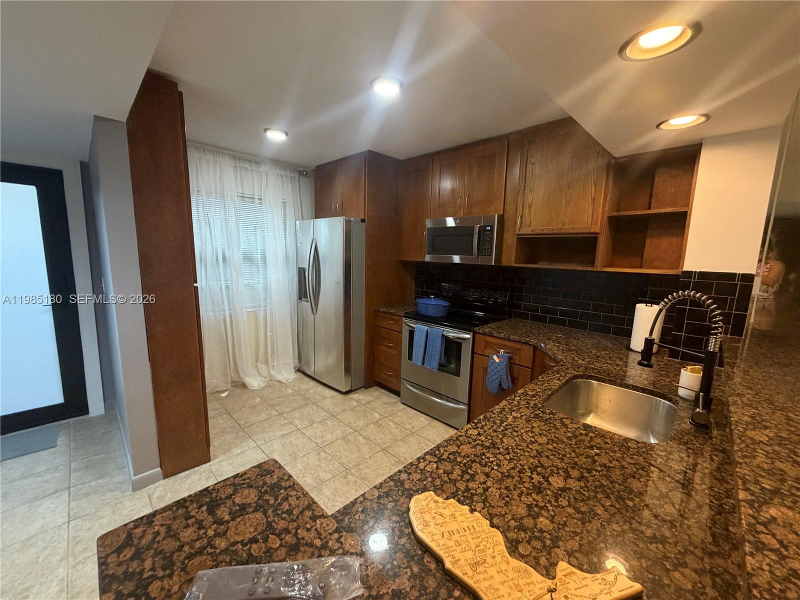896 N Federal Hwy #326, Lantana FL 33462