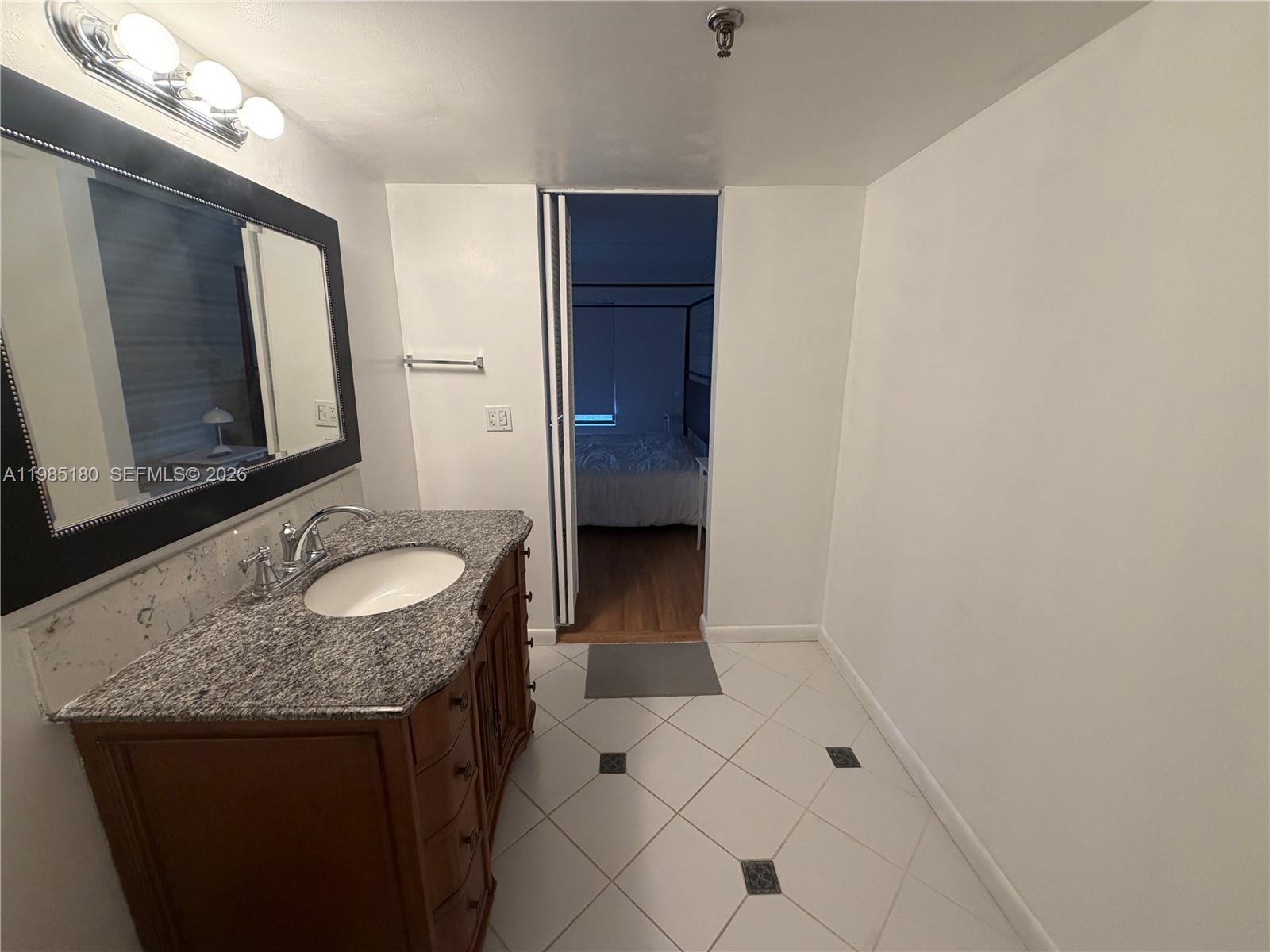 896 N Federal Hwy #326, Lantana FL 33462