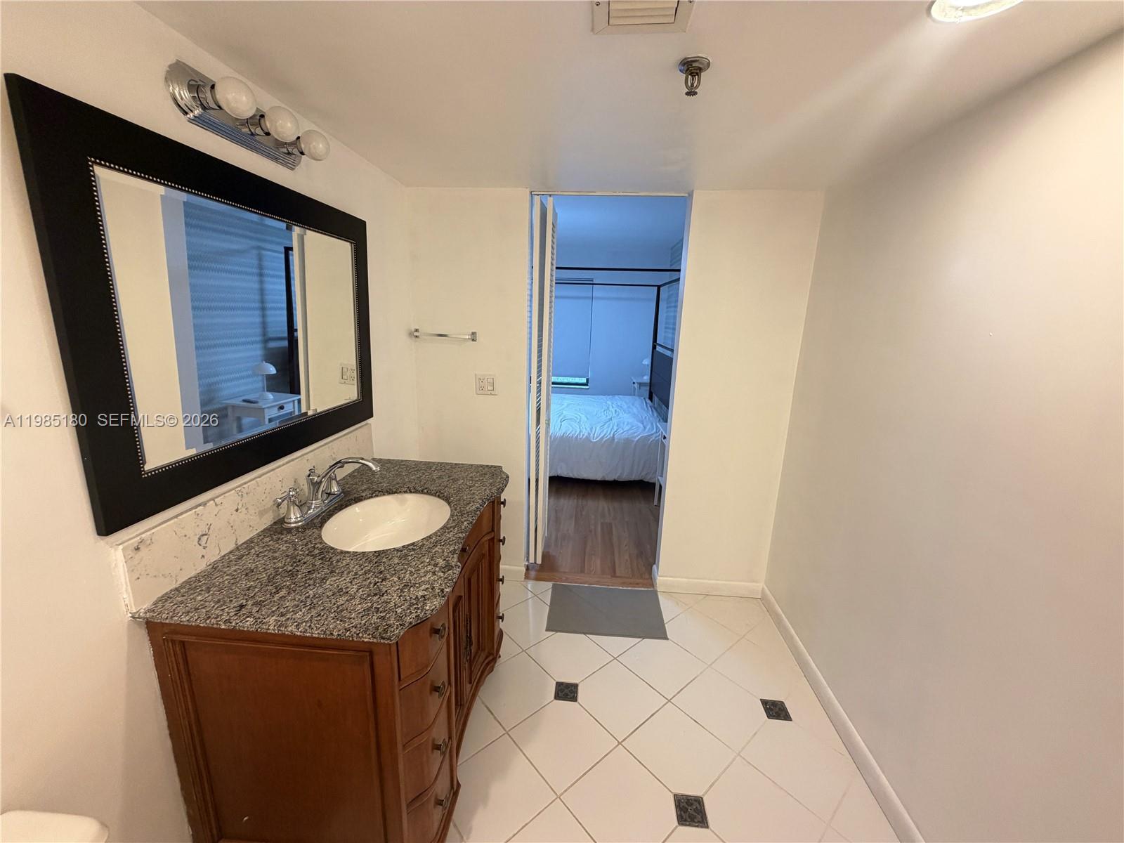 896 N Federal Hwy #326, Lantana FL 33462