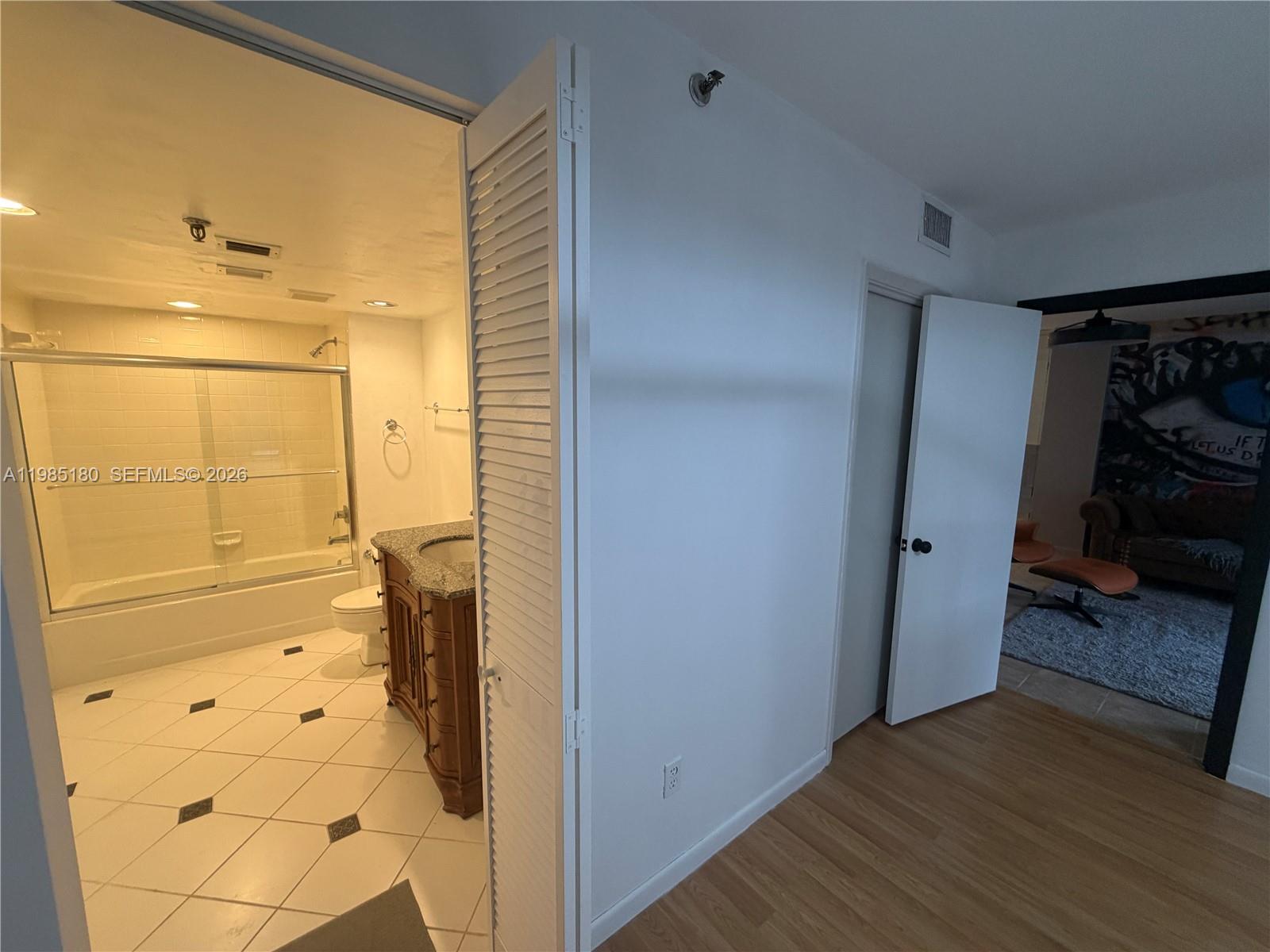 896 N Federal Hwy #326, Lantana FL 33462