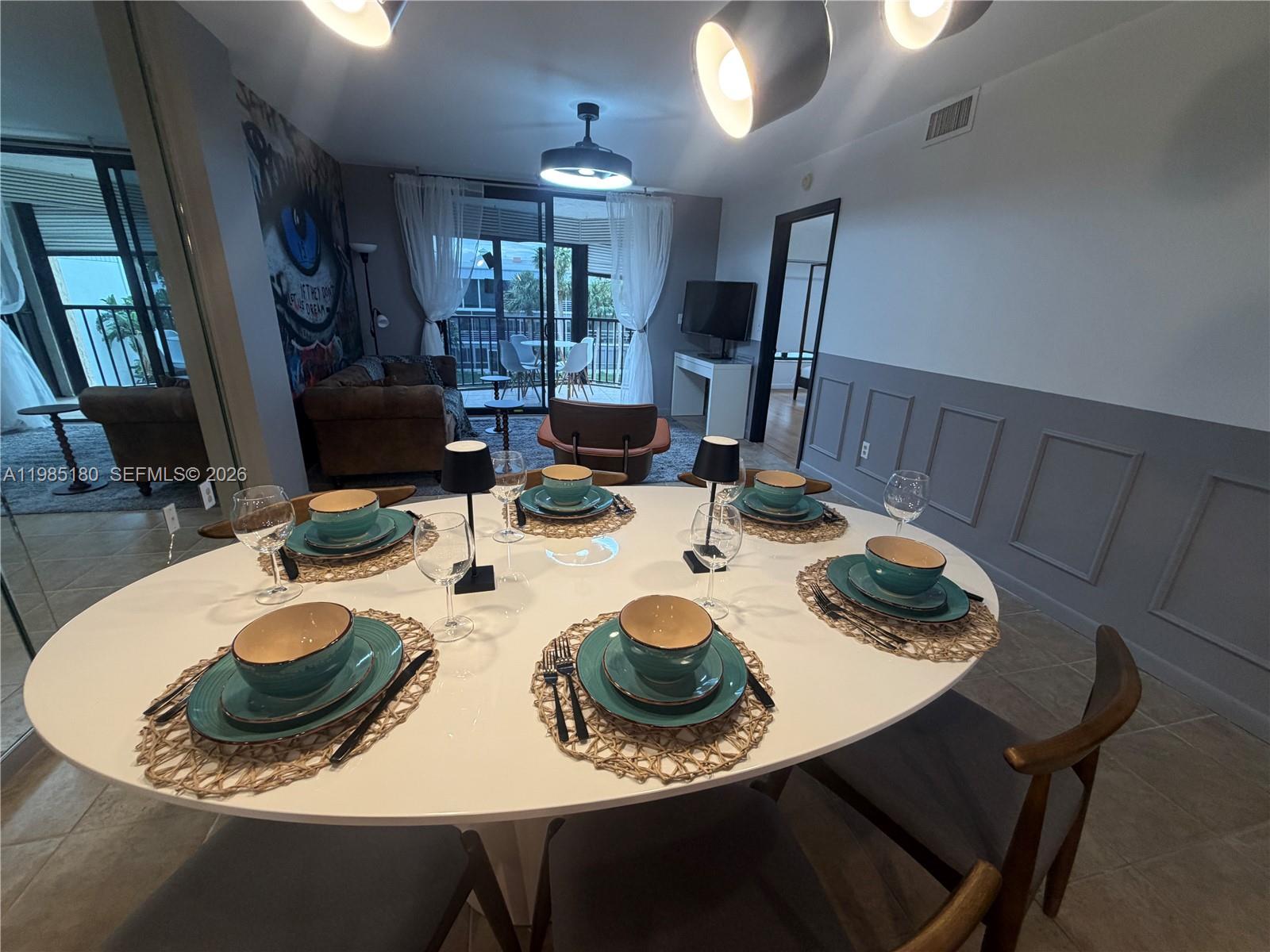 896 N Federal Hwy #326, Lantana FL 33462