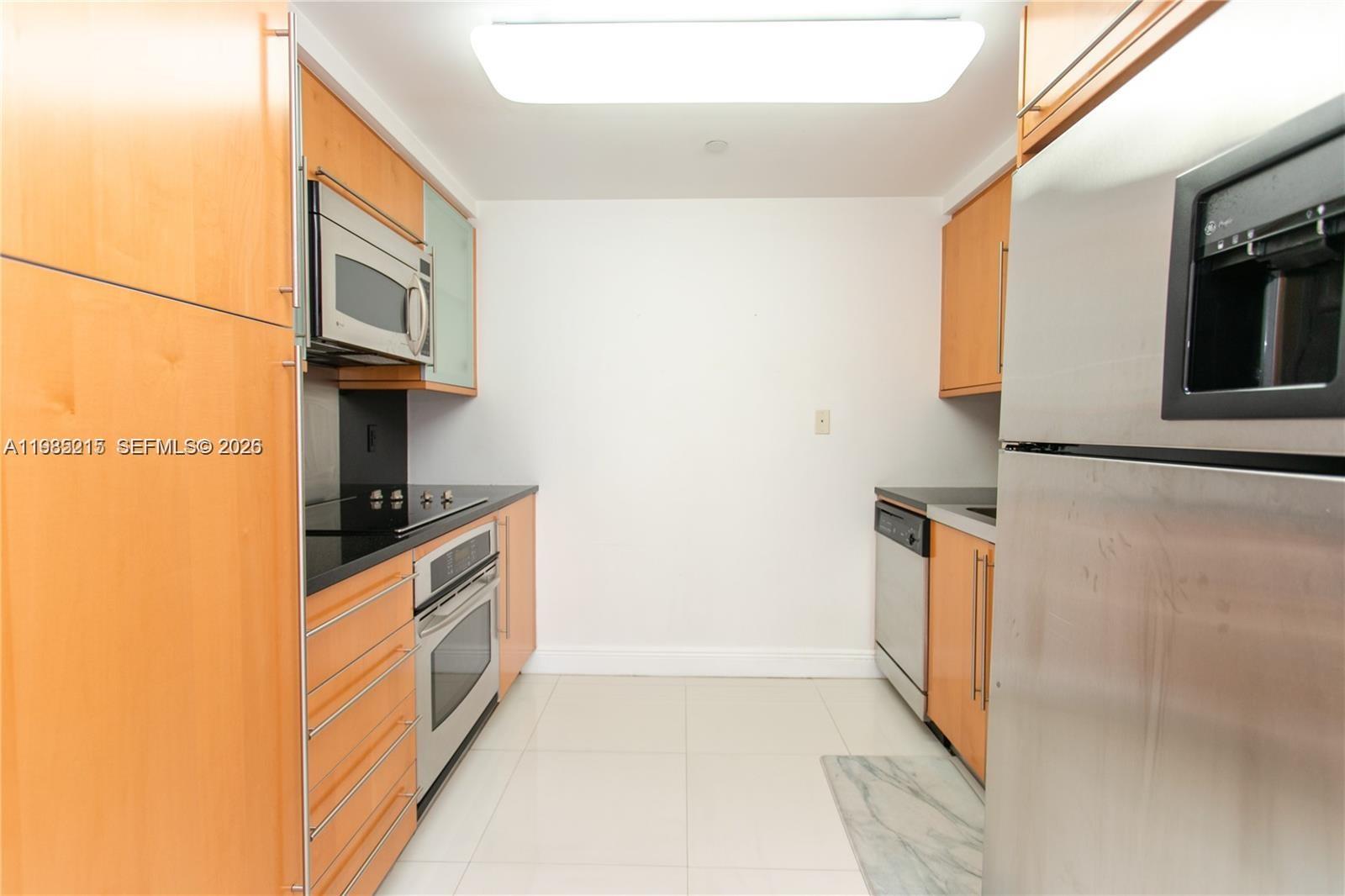 6365 Collins Ave #806, Miami Beach FL 33141