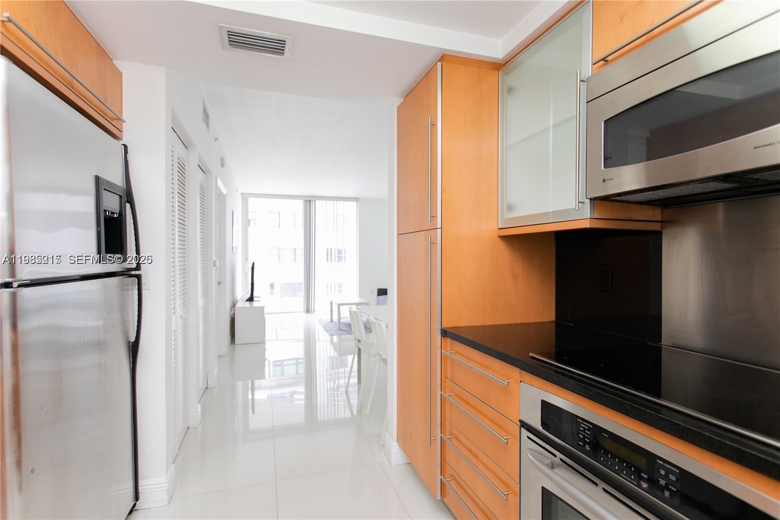 6365 Collins Ave #806, Miami Beach FL 33141